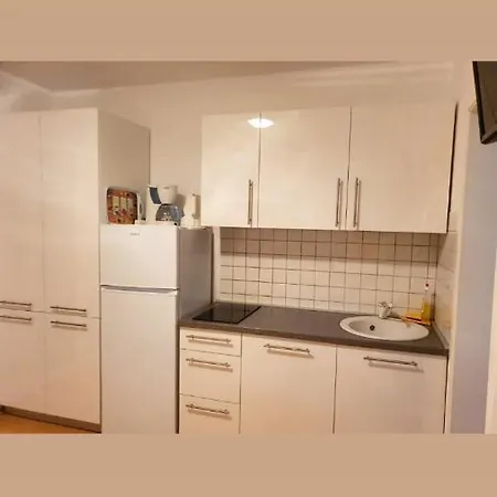 Gostinjska kuća Pejo 3*