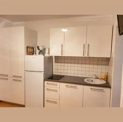 Гостьовий будинок Pejo 3*